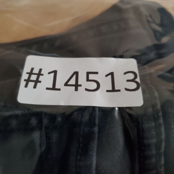 Rampage Jeans Womens Size 16 Black Flare Stretch Denim Cropped - Picture 11 of 11